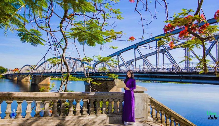 Giới thiệu về Cầu Tràng Tiền Huế Chi Tiết và Đầy Đủ