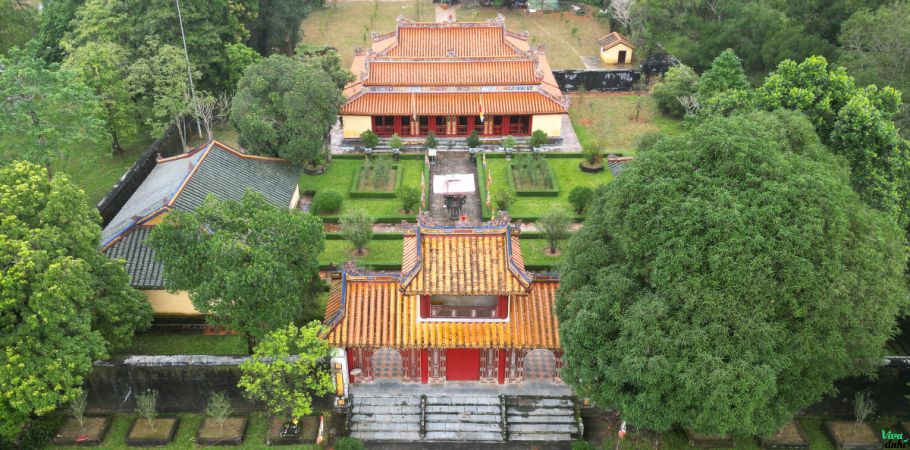 Vì sao nên khám phá Lăng Gia Long khi đến Huế? Vì sao nên khám phá Lăng Gia Long khi đến Huế?